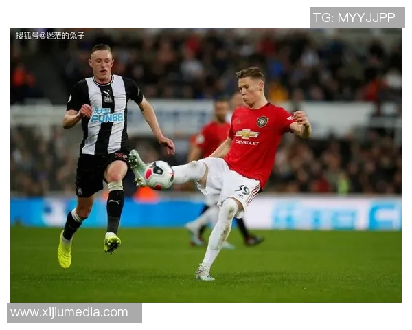 曼联友谊赛大胜曼城四球横扫全场引发热烈讨论与焦点分析