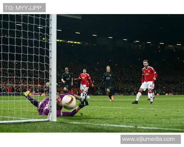 欧联杯曼联逆转国米引发全场狂欢转会传闻再度升温